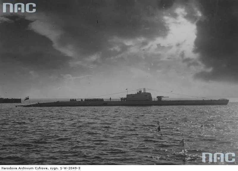 9490249-okrety-przedwojennej-marynarki.jpg