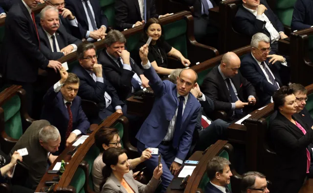 Koncert pobożnych życzeń, antyobywatelski... Opozycja ostro o projekcie budżetu na 2017 rok