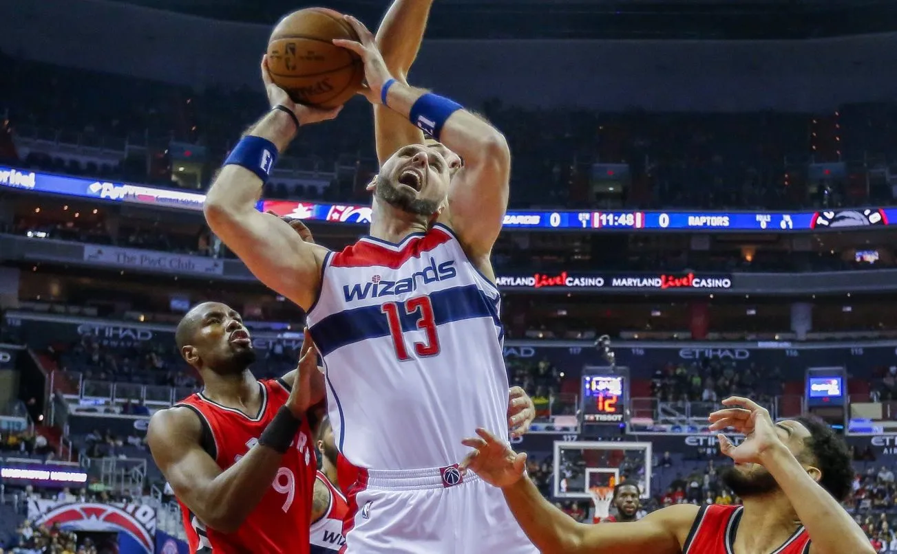 Marcin Gortat, Serge Ibaka i Cory Joseph