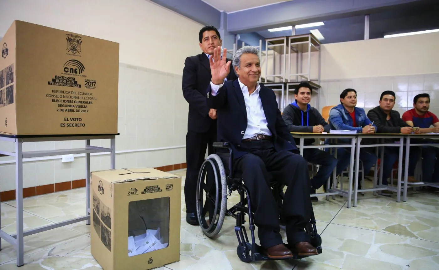 10029432-socjalista-lenin-moreno-wygral.jpg