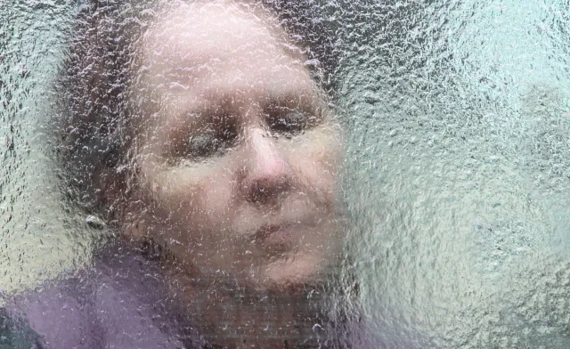 Problem ze starą matką? Ubezwłasnowolnić!