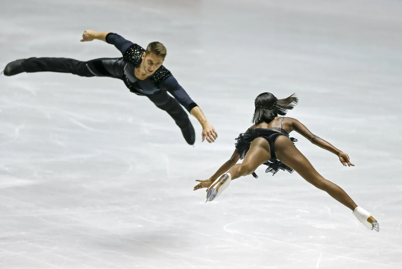 Vanessa James i Morgan Cipres