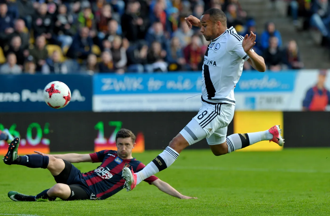 Lotto Ekstraklasa: Nieuznany gol... z rzutu karnego i czerwona kartka w meczu Pogoni z Legią