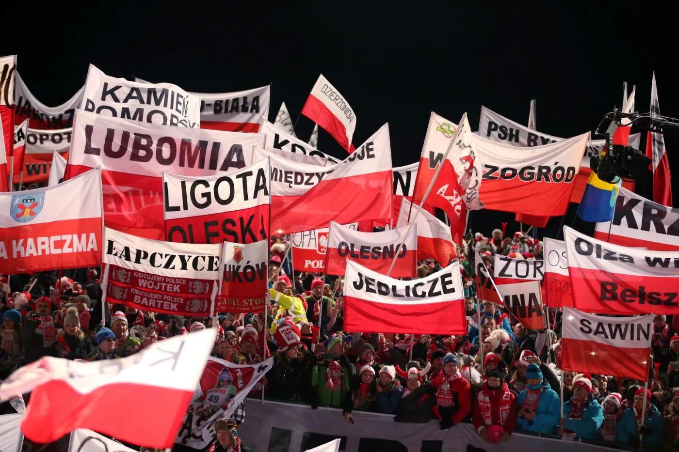 Kibice podczas konkursu Pucharu Świata w skokach narciarskich na Wielkiej Krokwi w Zakopanem