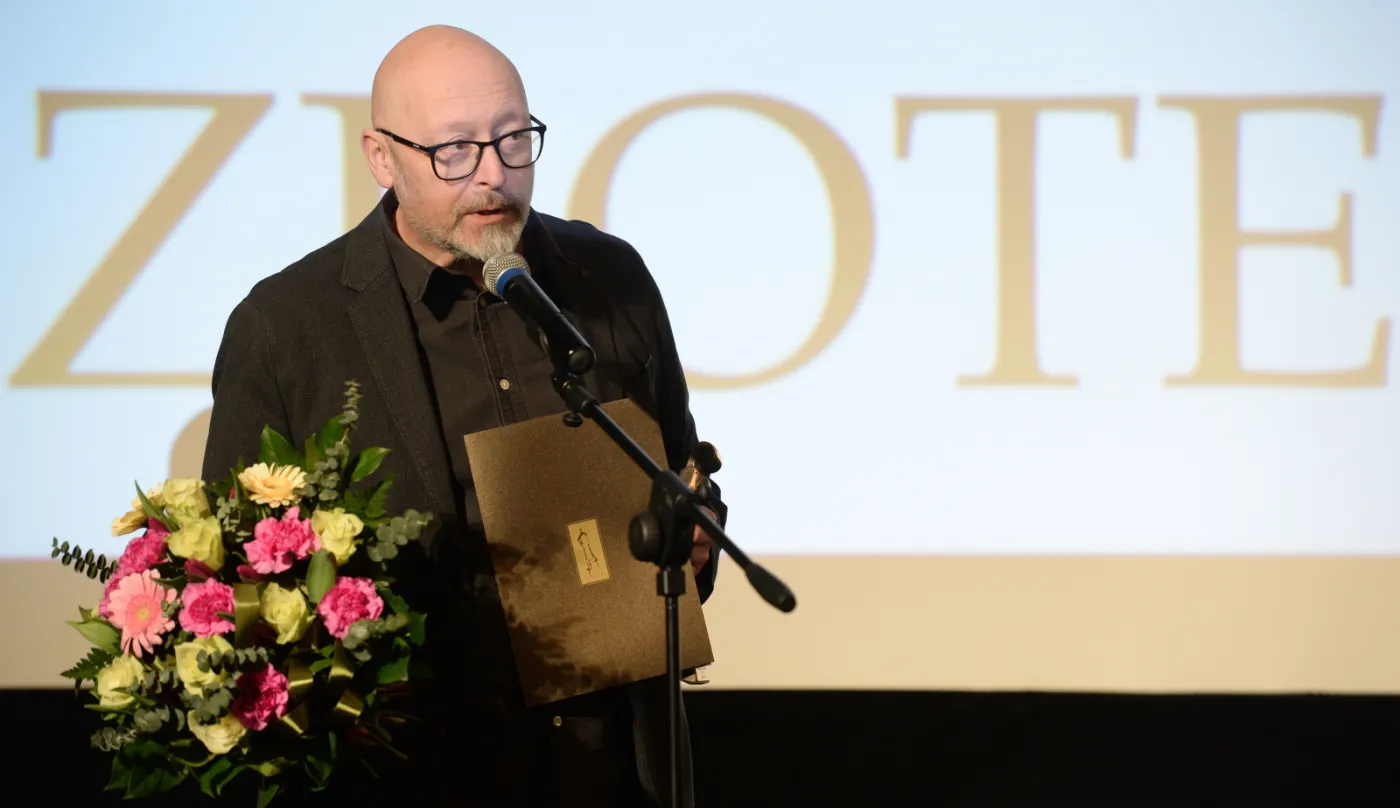 Wojciech Smarzowski odbierający Złotą Taśmę