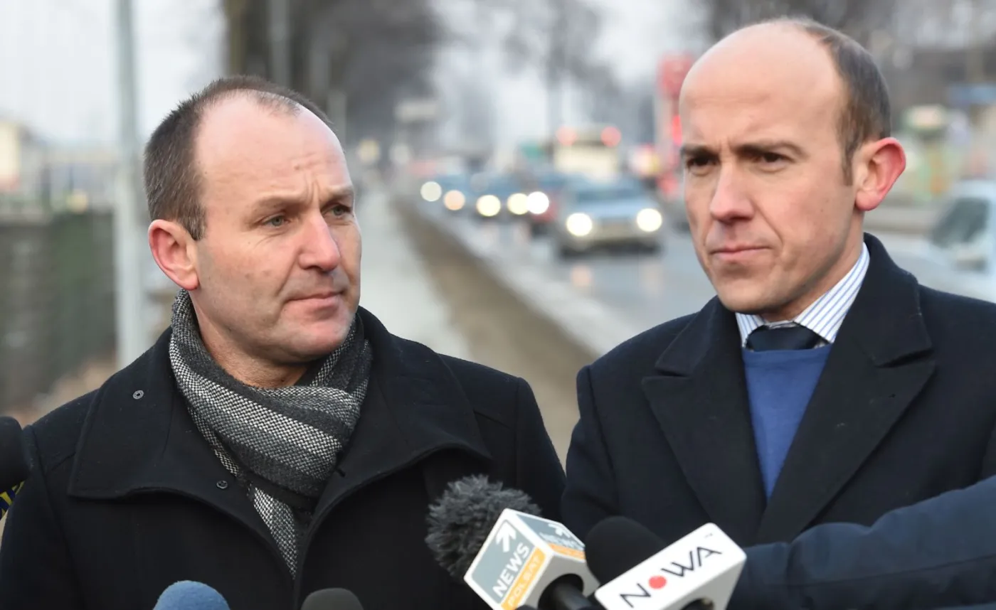 Posłowie PO i Nowoczesnej zapowiadają pomoc kierowcy fiata seicento. "To sprawa dziwna, wydano na młodego człowieka wyrok"