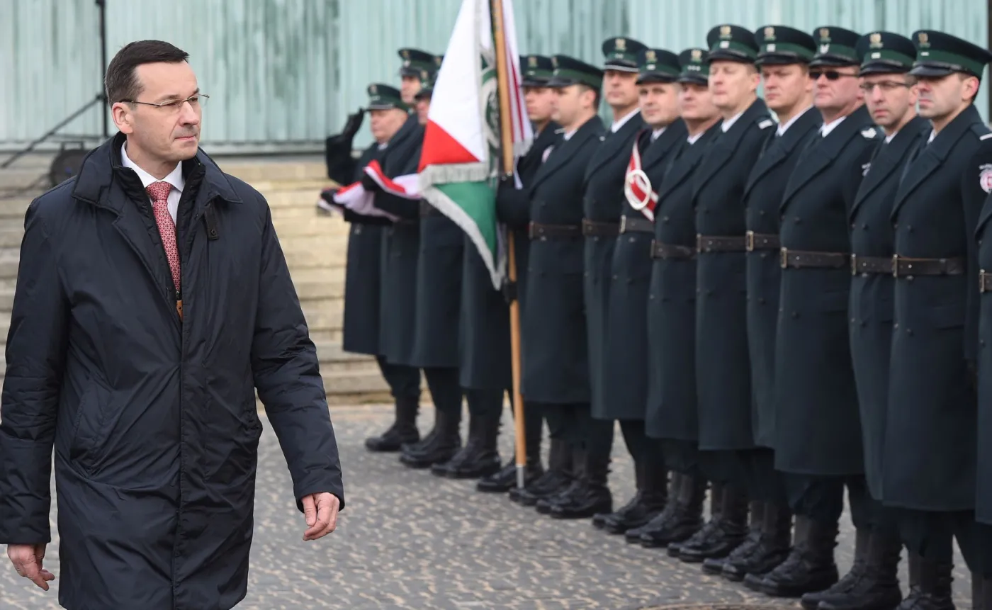 Wicepremier Morawiecki podczas uroczystości inauguracji działalności Krajowej Administracji Skarbowej oraz nadania jej sztandaru