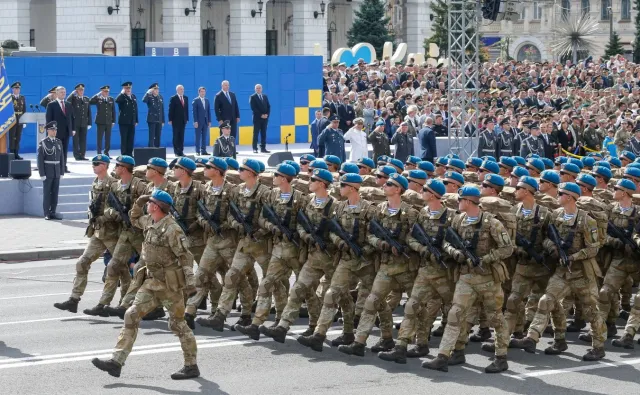 Minister obrony USA: Rozpatrujemy przekazanie Ukrainie śmiercionośnej broni