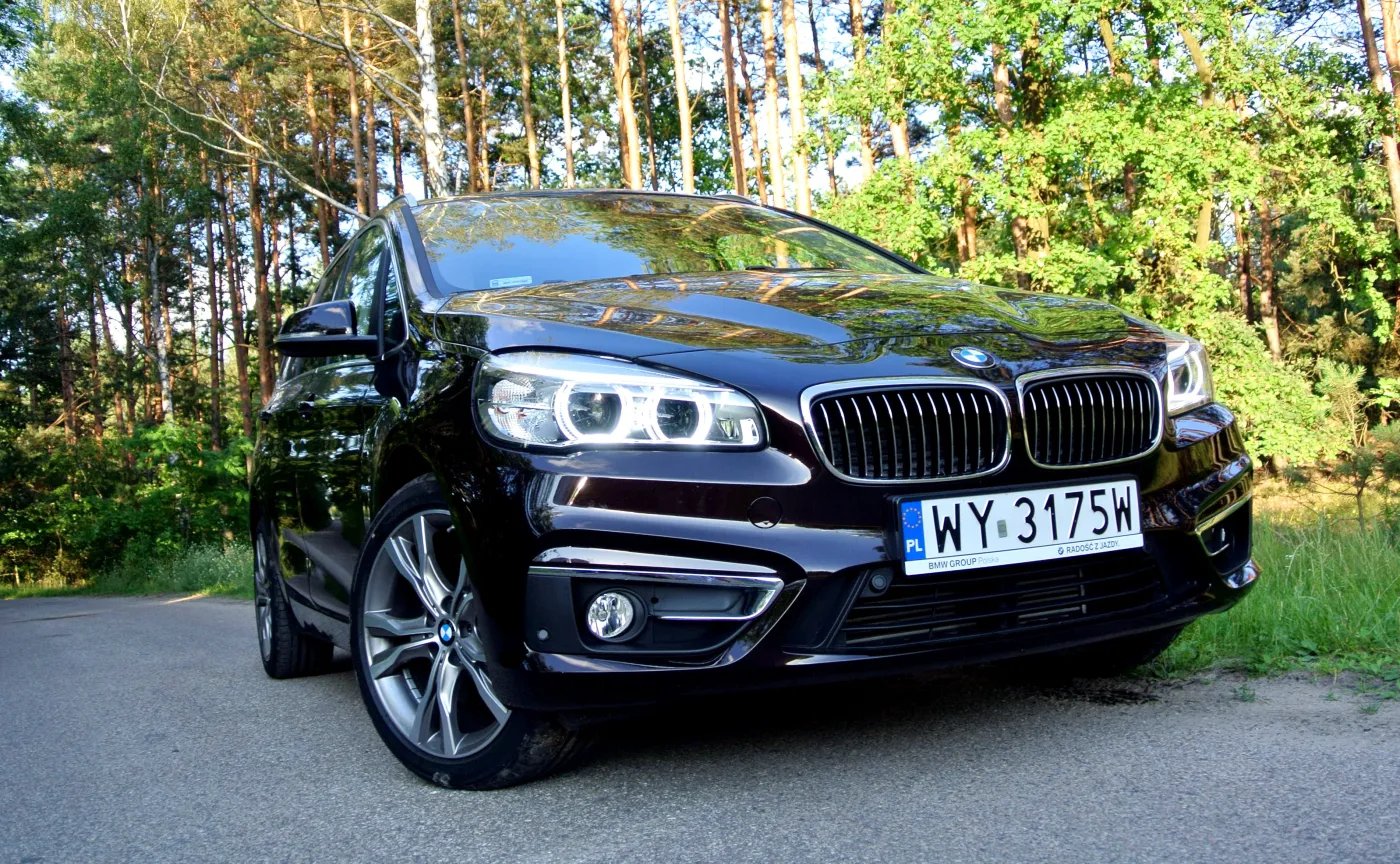 9394479-bmw-serii-2-gran-tourer-xdrive.jpg