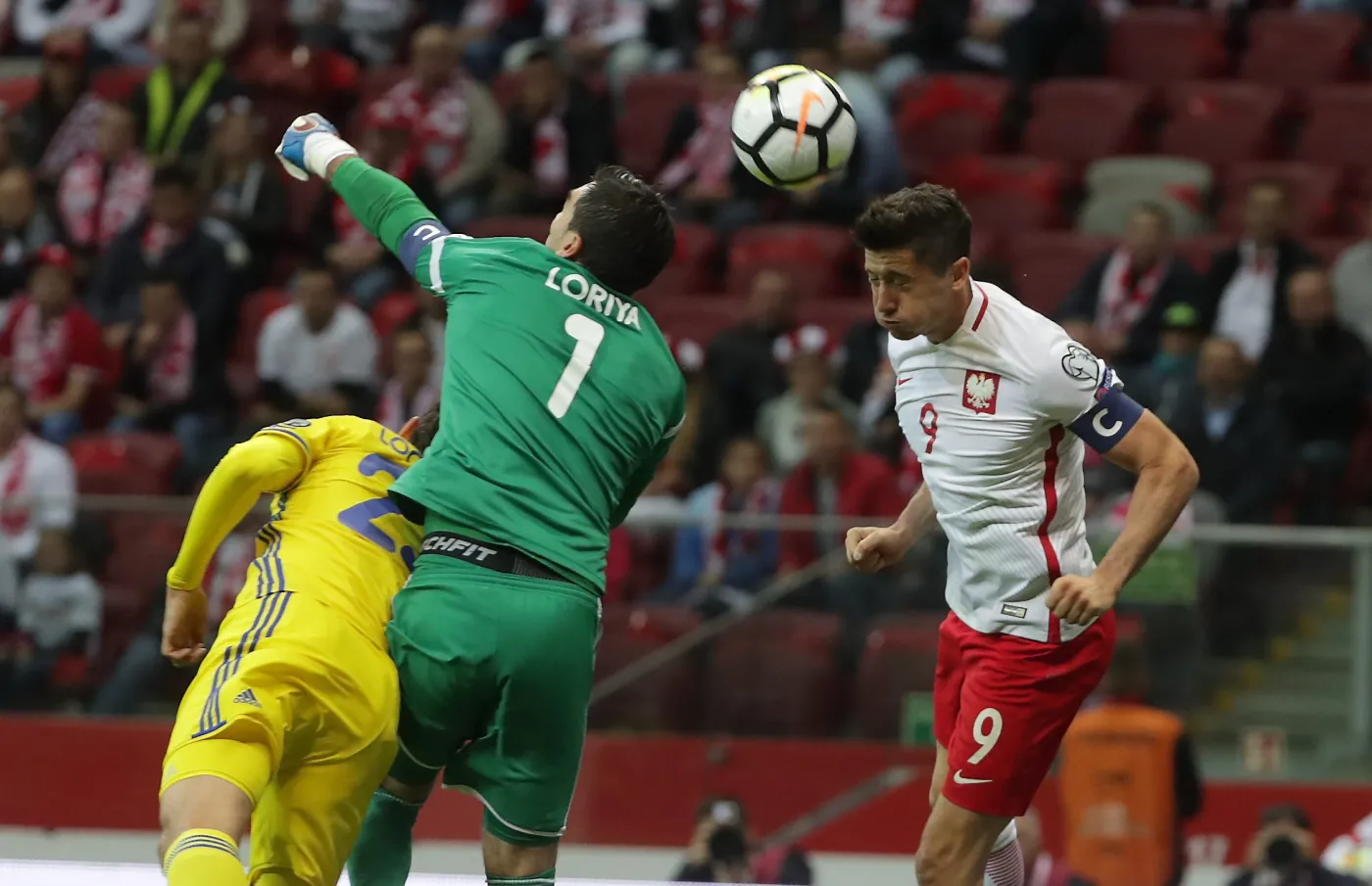 El. MŚ 2018: Skandal na Narodowym! Sędziowie okradli Polaków z gola! [FOTO]