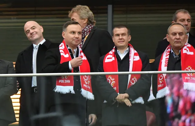 El. MŚ 2018: Prezydent Andrzej Duda z trybun oglądał awans Polaków na mundial w Rosji