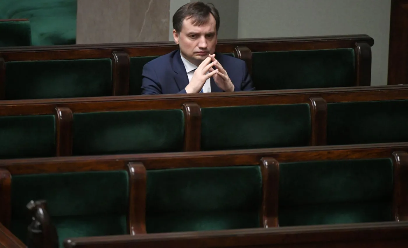 "Ziobroczystka i narzędzie do dyktatury" czy "usprawnienie pracy"? Posłowie pokłócili się o zmiany w sądach