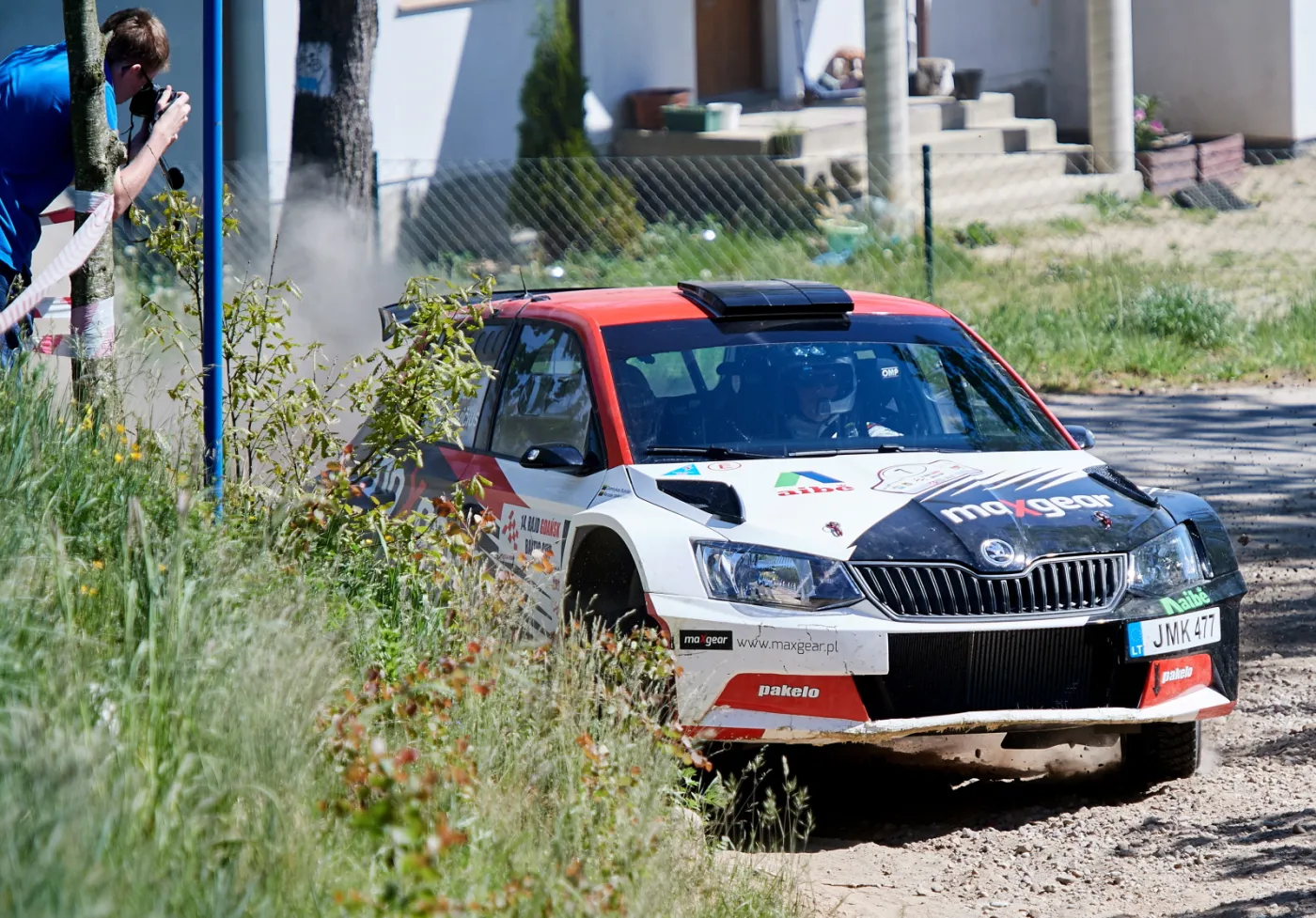 Filip Nivette z pilotem Kamilem Hellerem (Skoda Fabia R5) 