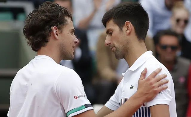 French Open: Sensacja w Paryżu! Thiem pokonał w ćwierćfinale broniącego tytułu Djokovica
