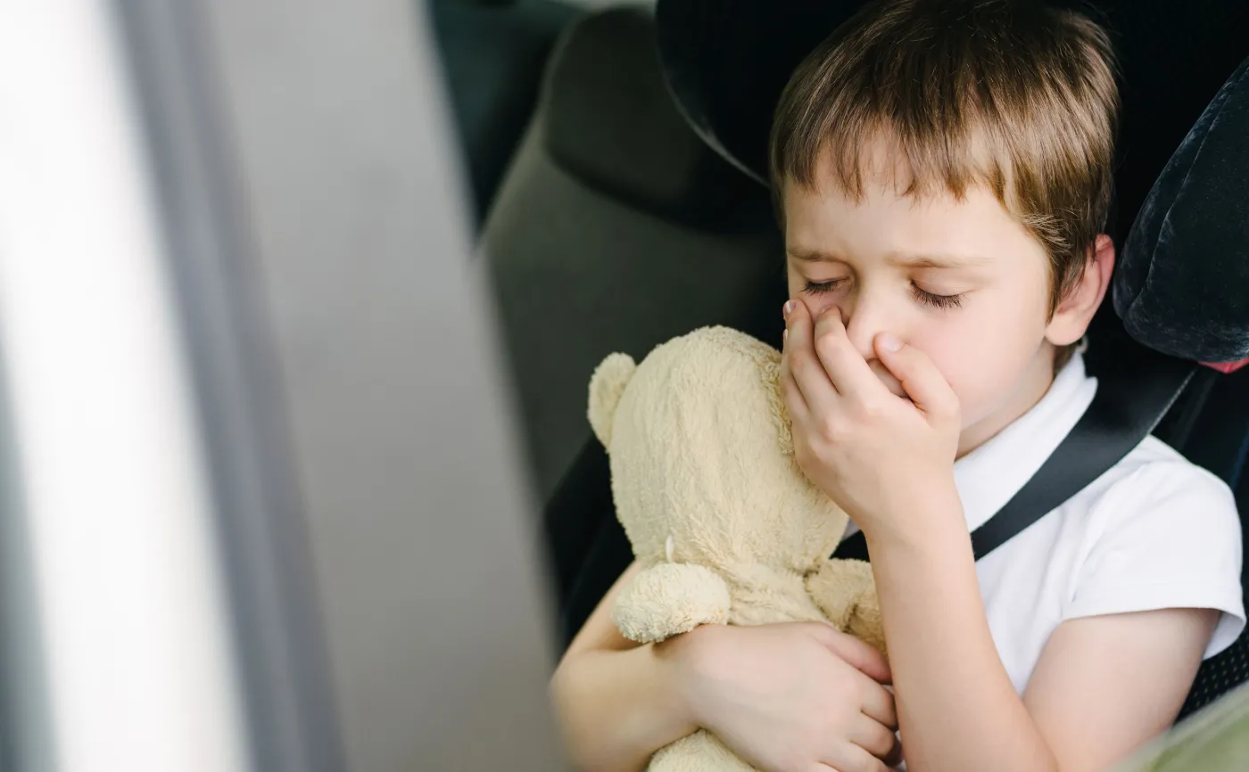 Dziecko źle się czuje w czasie podróży