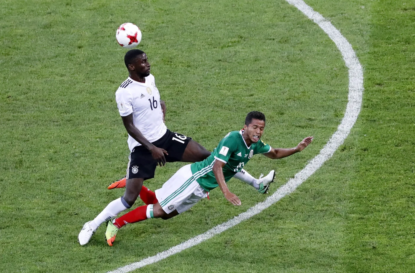 Antonio Ruediger i Giovani dos Santos