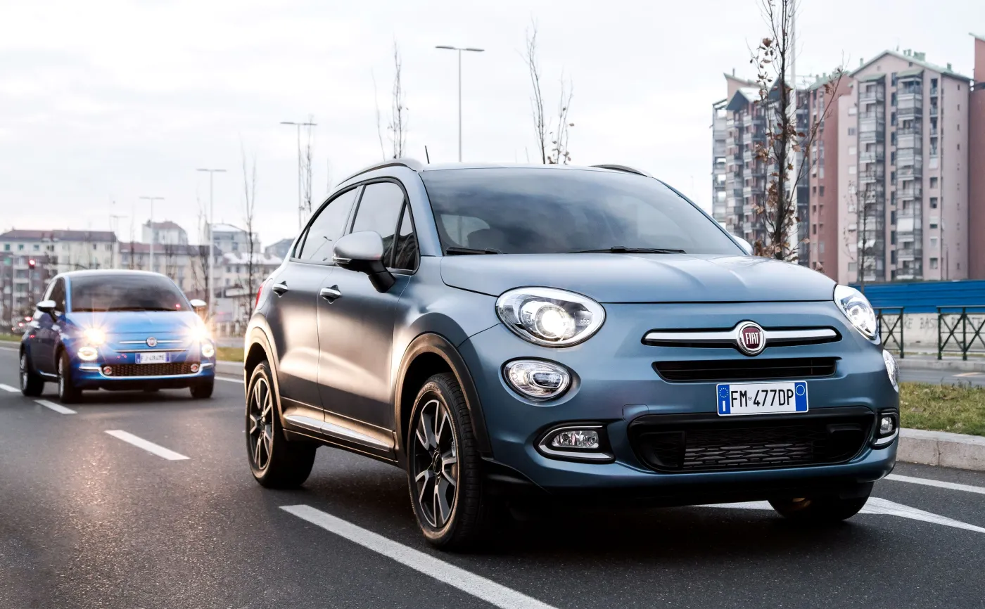10744277-fiat-500x-mirror-i-500-mirror.jpg