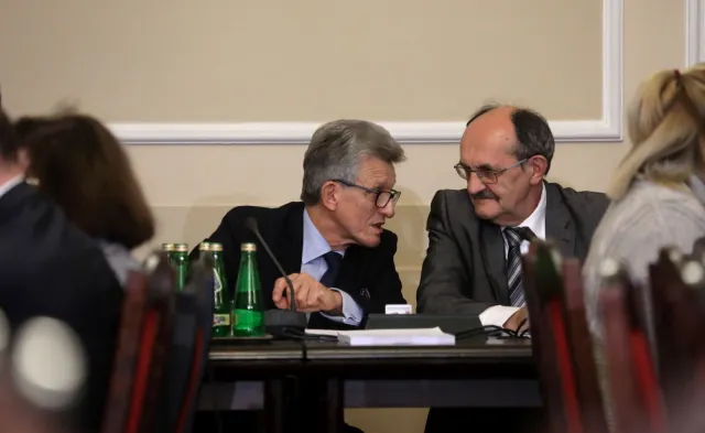 Będzie wojna o sądownictwo. Konstytucjonalista: Przedstawione poprawki to nic innego jak próba pudrowania trupa