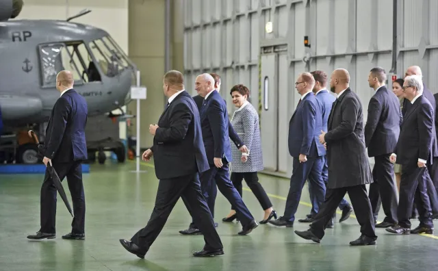 "Dostałem telefon, że przyjedzie pan Berczyński" Gen. Adam Duda o kulisach zerwania umowy na caracale