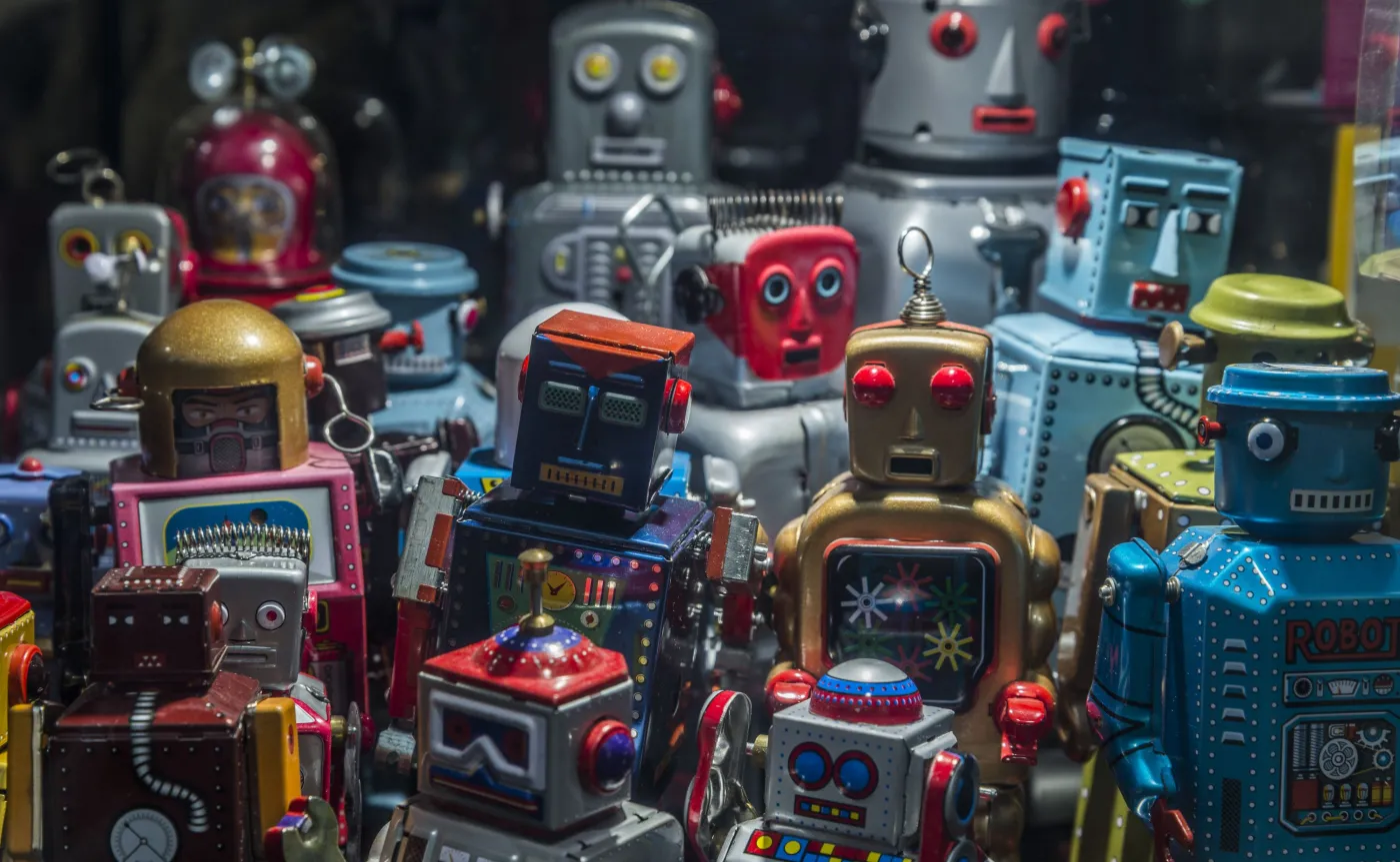 Zabawki w bardzo starym stylu