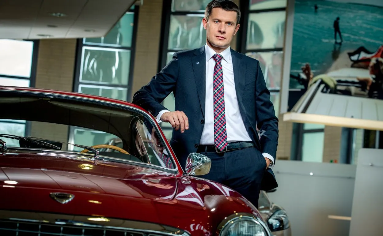 11252401-arkadiusz-nowinski-prezes-volvo.jpg
