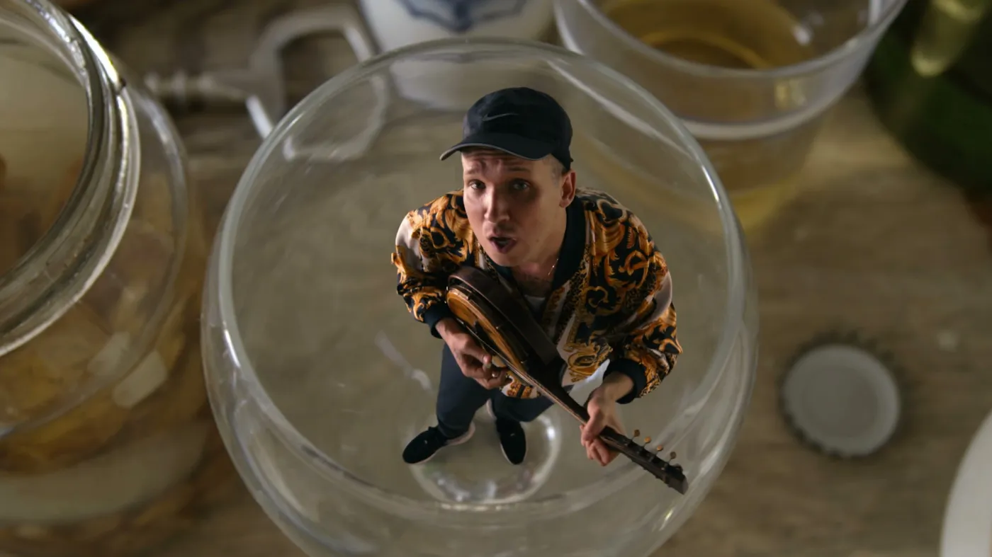 Janek Młynarski z Warszakiego Combo Tanecznego