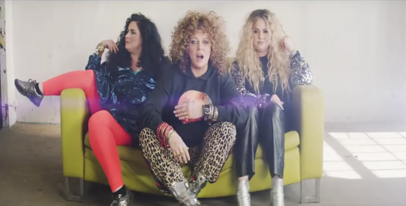 Katarzyna Nosowska w teledysku "Ja pas!"