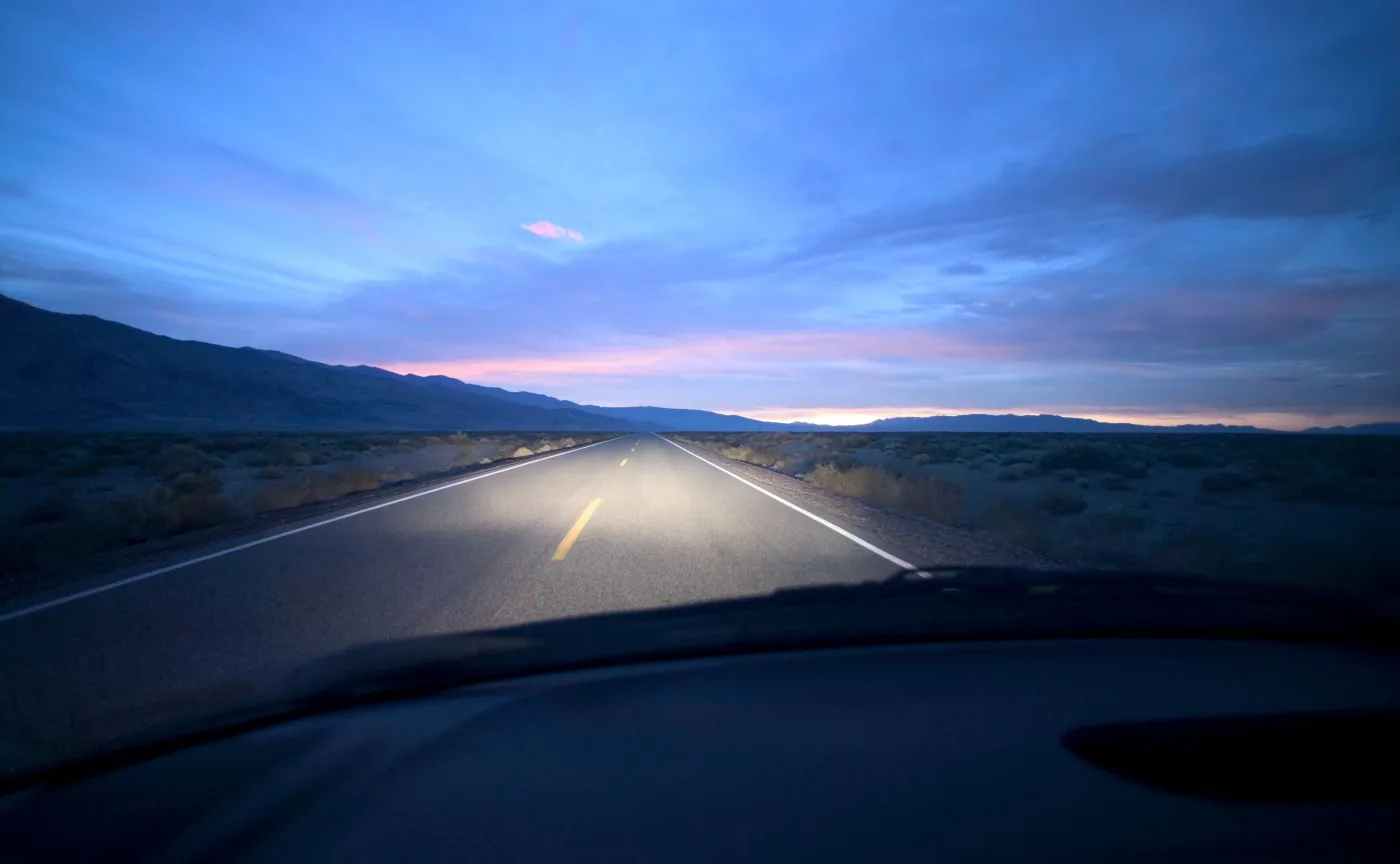 Żarówka żarówce nierówna. Sprawdzili, jak niebezpieczne są podróbki popularnego modelu H7