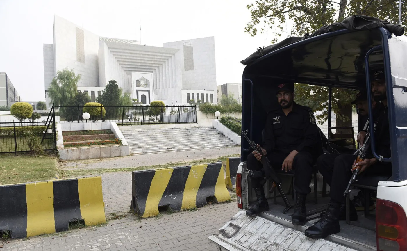 Siły bezpieczeńśtwa Pakistanu ochraniają budynek Sądu Najwyższego