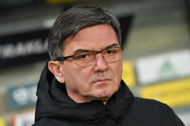 Fornalik zły na sędziego. Trener Piasta twierdzi, że w meczu z Legią jego drużynie należał się rzut karny