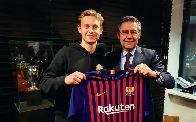Liga hiszpańska: Frenkie de Jong przejdzie z Ajaksu do Barcelony