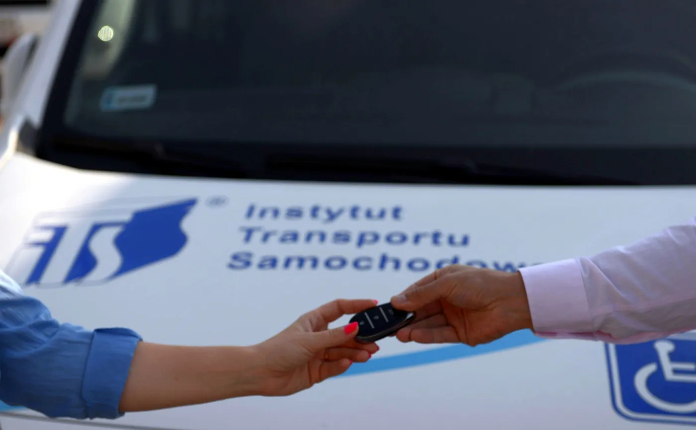 Mobi-ON - nowa polska platforma car-sharingowa dla osób niepełnosprawnych