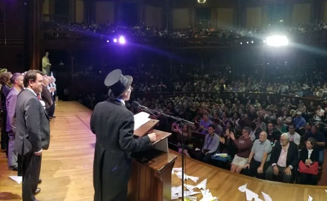 Samodzielne badanie przez odbyt i wartość odżywcza ludzkiego mięsa. Przyznano Antynoble 2018