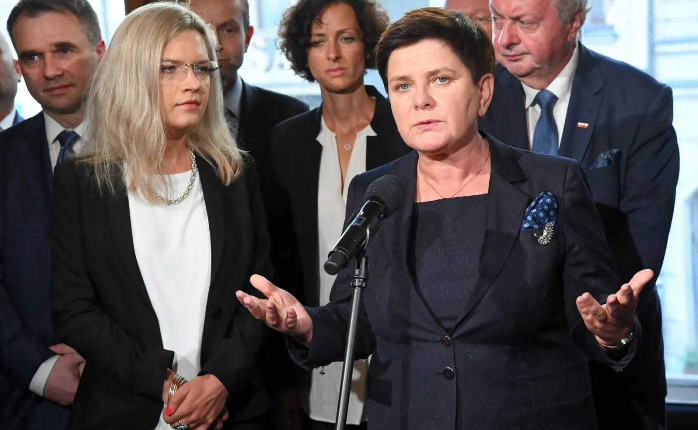 Szydło nie może się nachwalić Wassermann. Tymczasem internauci są bezlitośni: Dlaczego "Gosia" kandyduje w Krakowie?