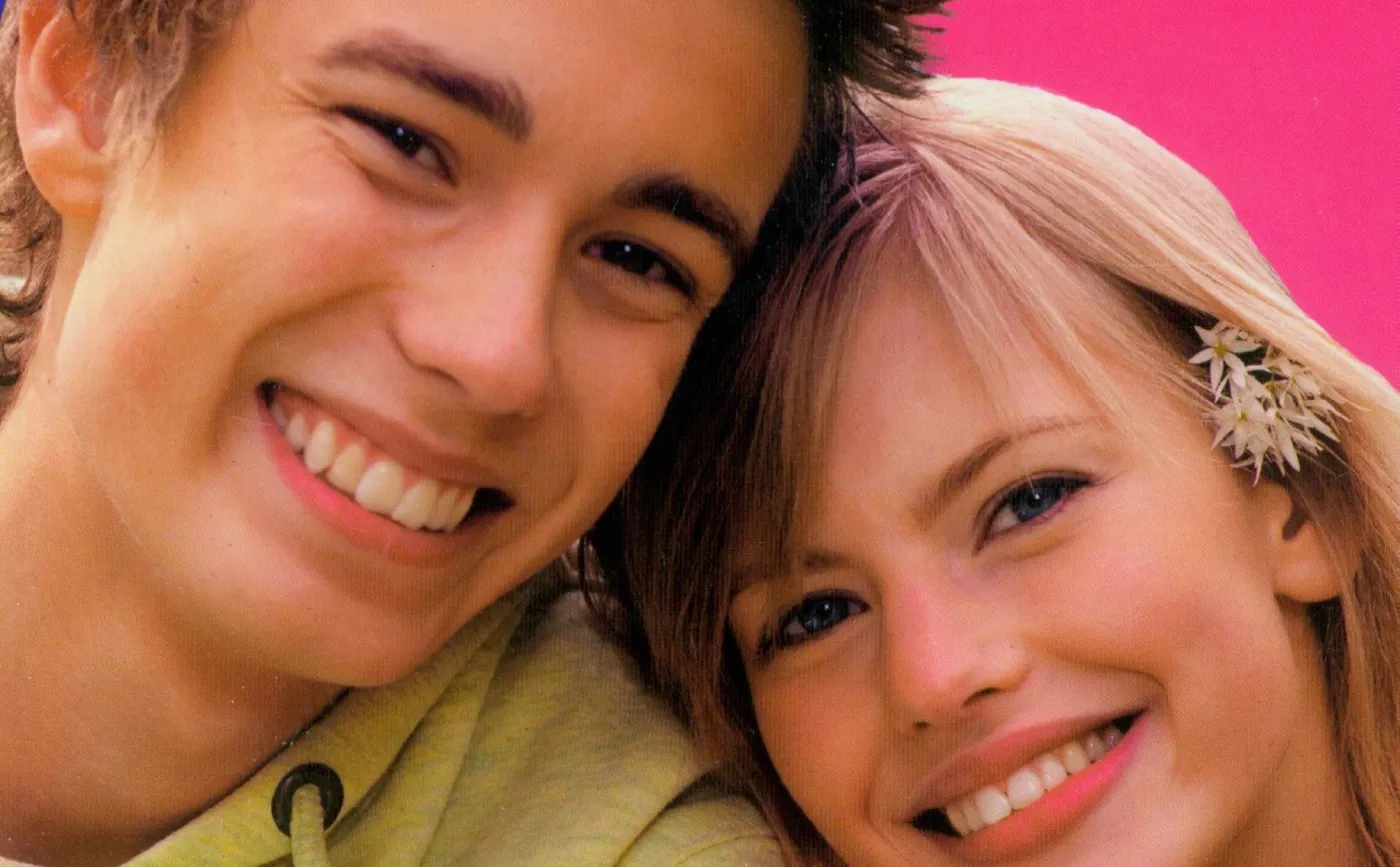 Fragment okładki "Życie na maksa. Poradnik uczuciowo-seksualny"