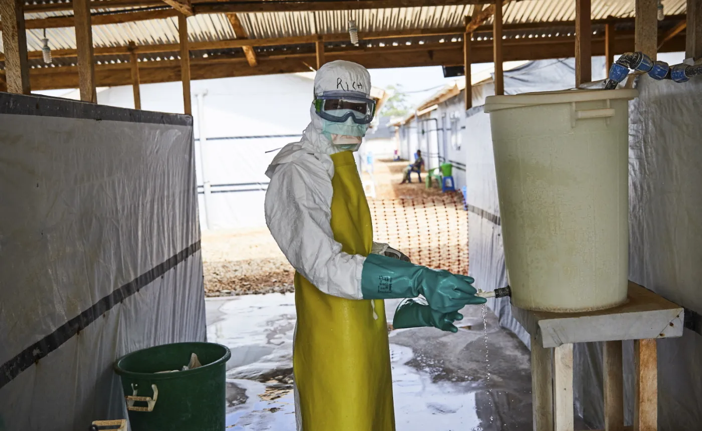 12306781-fala-epidemiczna-wirusa-ebola-w.jpg