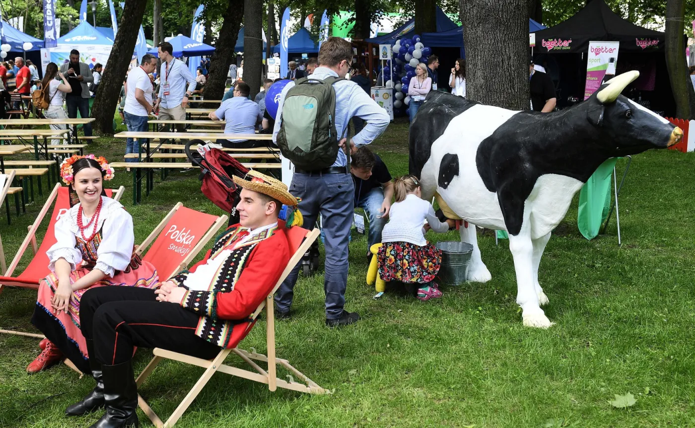 Sprzęt wojskowy, policyjny i atrakcje sportowe... Narodowy Dzień Dziecka w KPRM