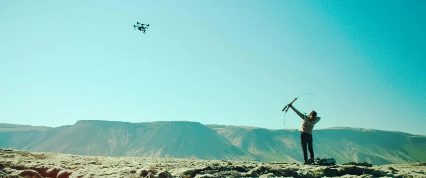 Kadr z filmu "Kobieta idzie na wojnę"