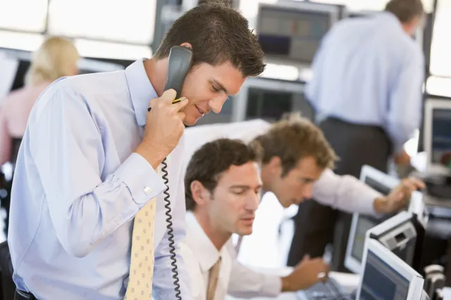 Szef domu maklerskiego: To, że inwestowanie jest dla każdego, to szkodliwy mit