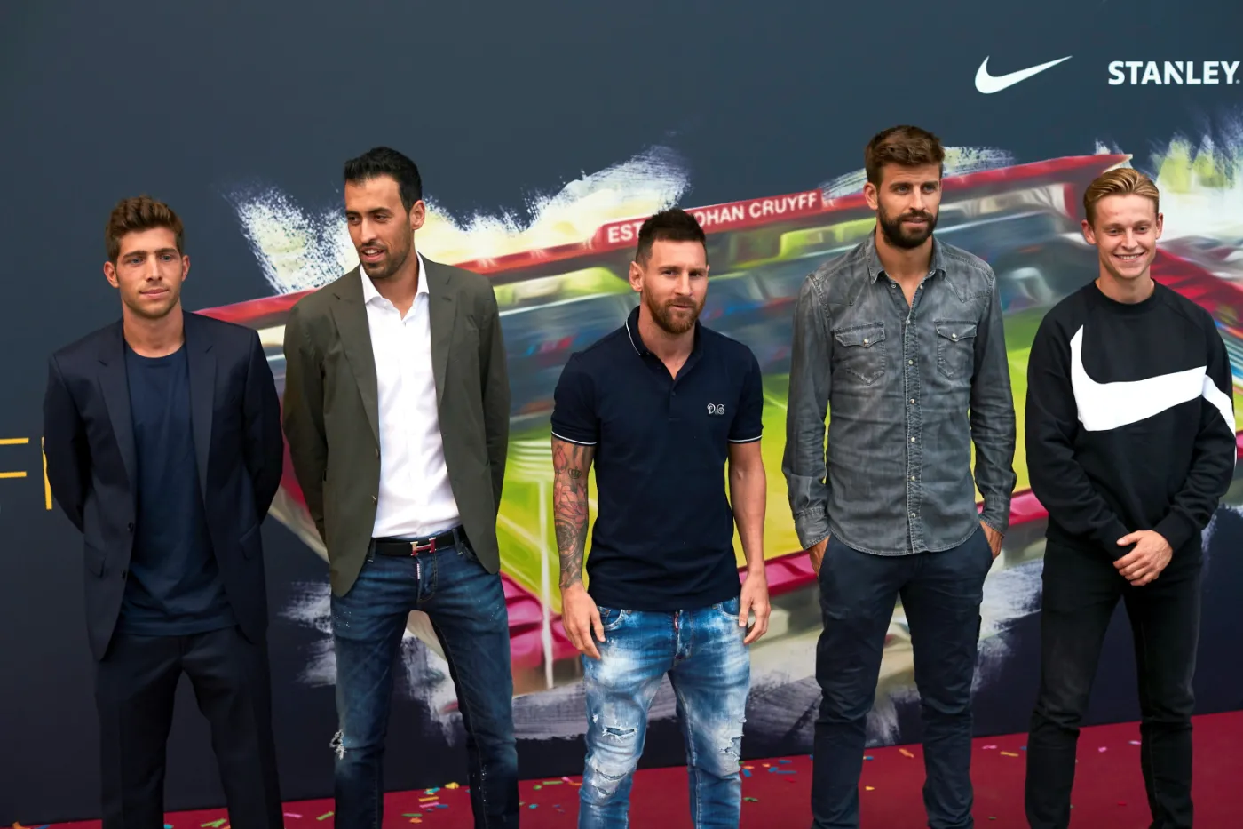 Sergi Roberto, Sergio Busquets, Lionel Messi, Gerard Pique i Frenkie De Jong