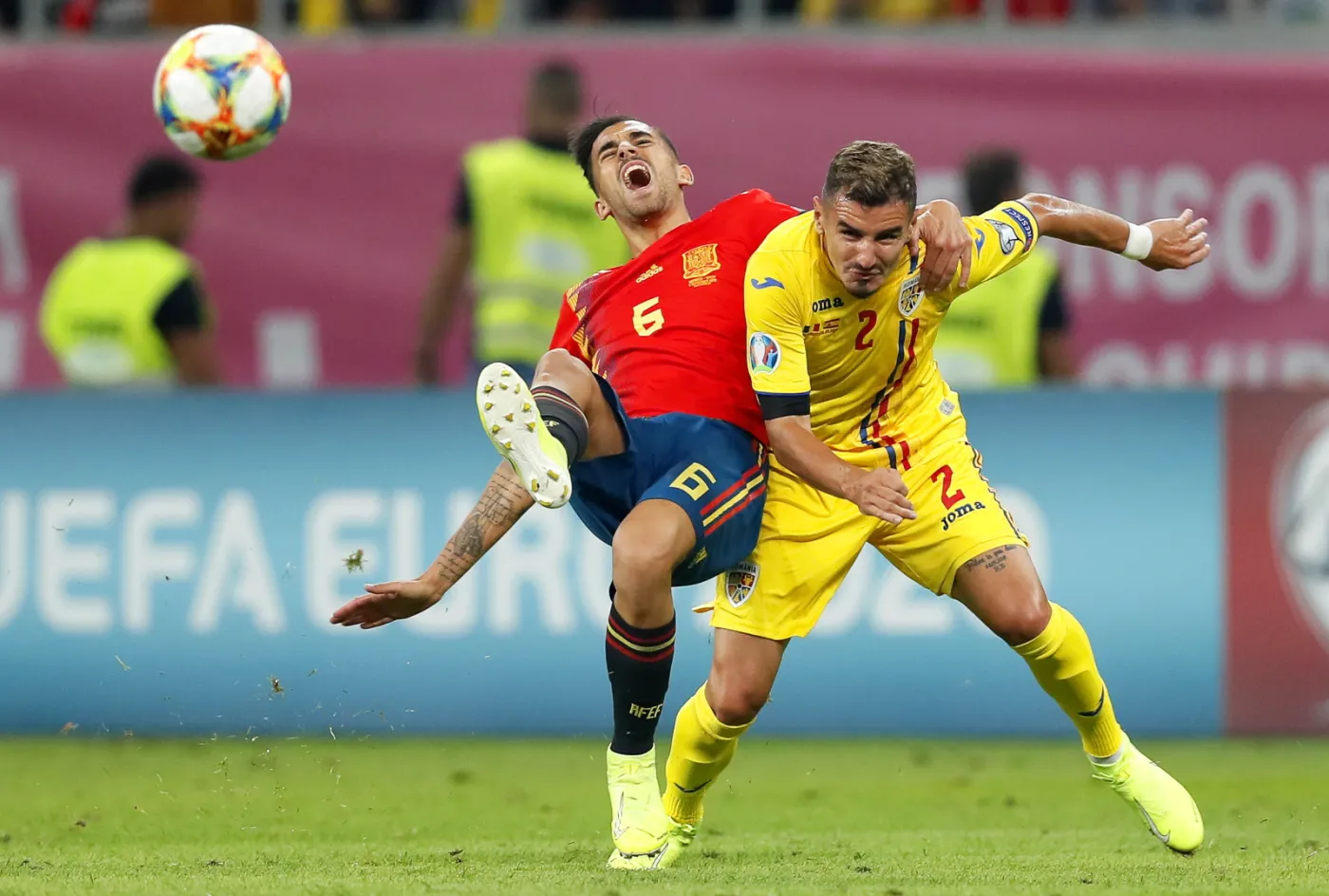 Dani Ceballos i Romario Benzar