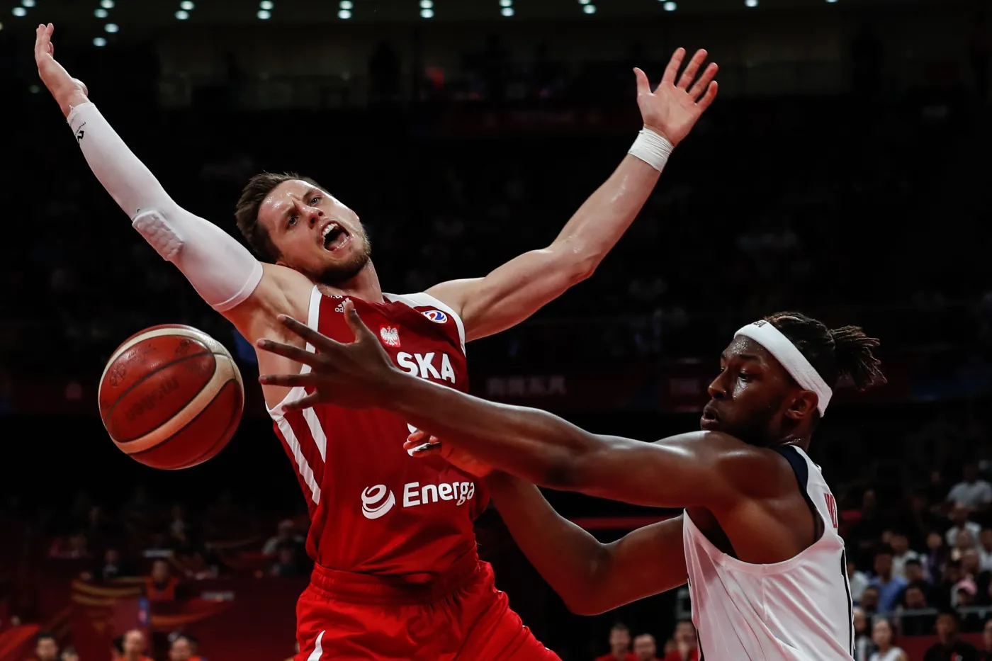 Myles Turner i Mateusz Ponitka