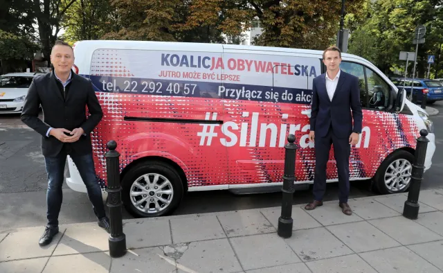 Awantura o hasztaga #SilniRazem. Kidawa-Błońska: To nie mój hasztag. Müller: Mamy wyborczy prezent