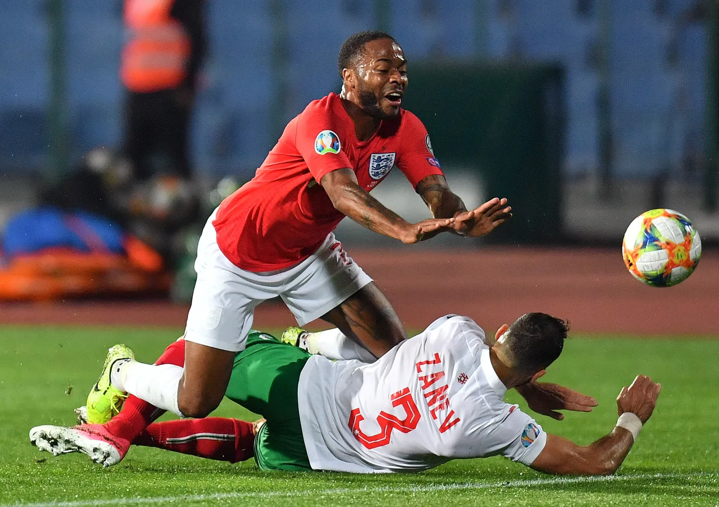 Raheem Sterling i Petar Zanev