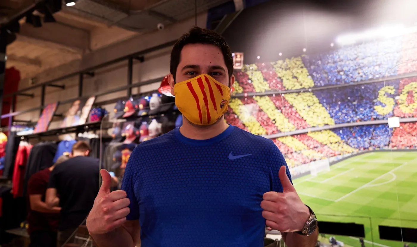 Liga hiszpańska: Barcelona przygotowała maseczki dla swoich fanów