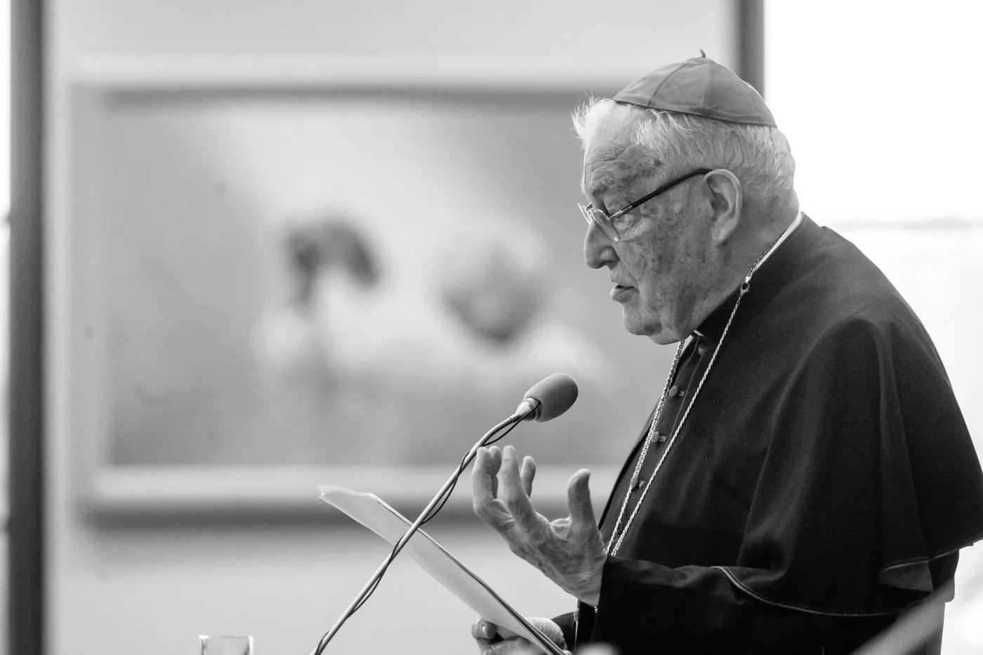 Zmarł kard. Zenon Grocholewski. Bliski współpracownik trzech papieży