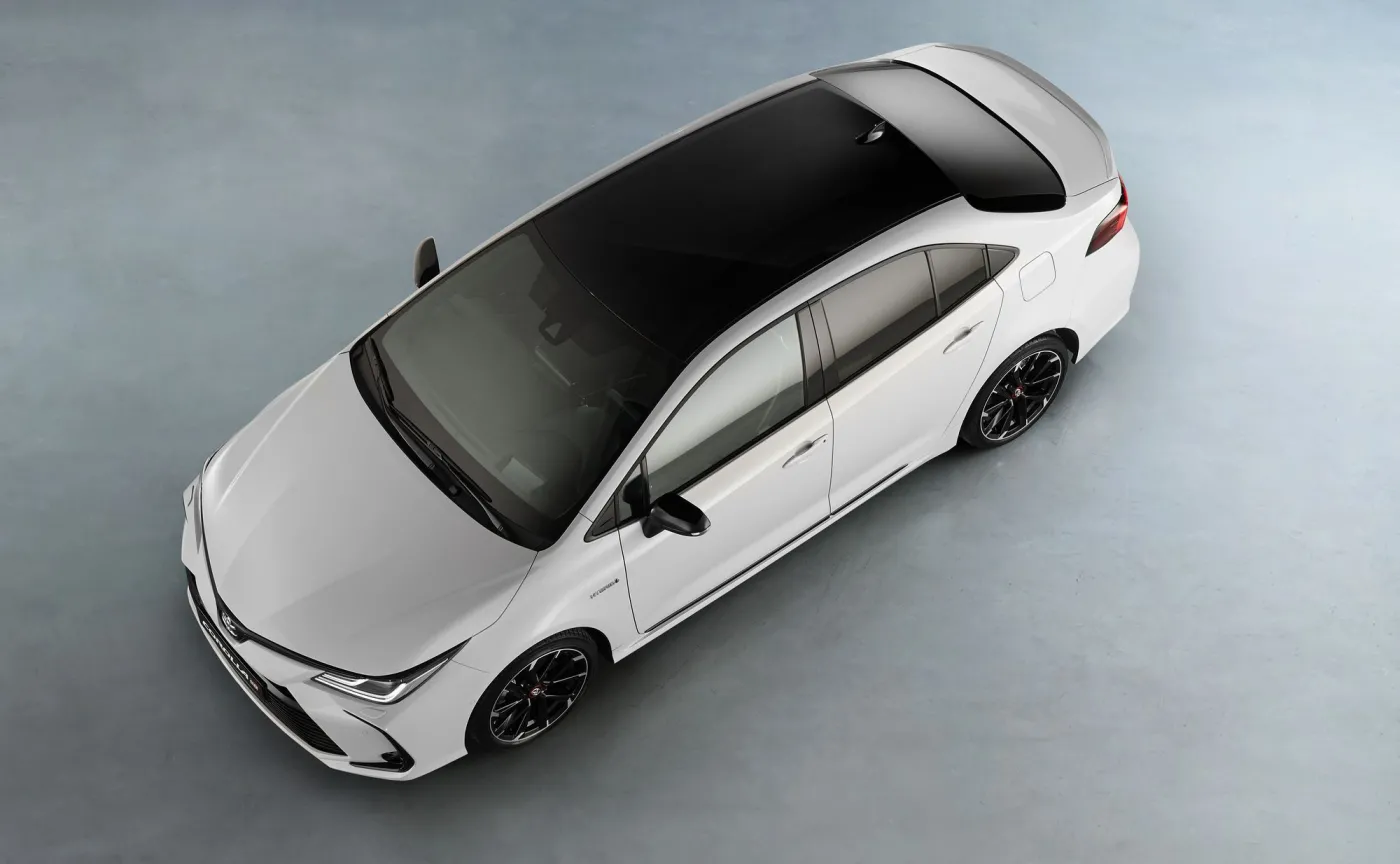 toyota-corolla-sedan-gr-sport-28123574.jpg
