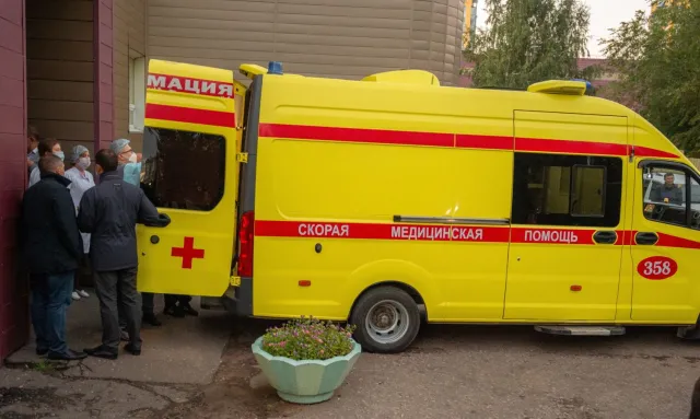 Były ordynator szpitala, w którym leczono Nawalnego żyje. Znalazł się po polowaniu