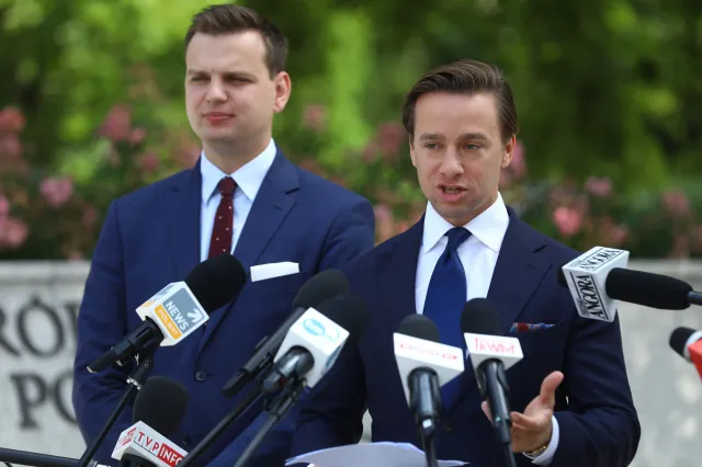 Konfederacja: Kaczyński stoi w jednym szeregu ze Spurek. Nasze dzieci nie będą wiedziały, jak wygląda krowa