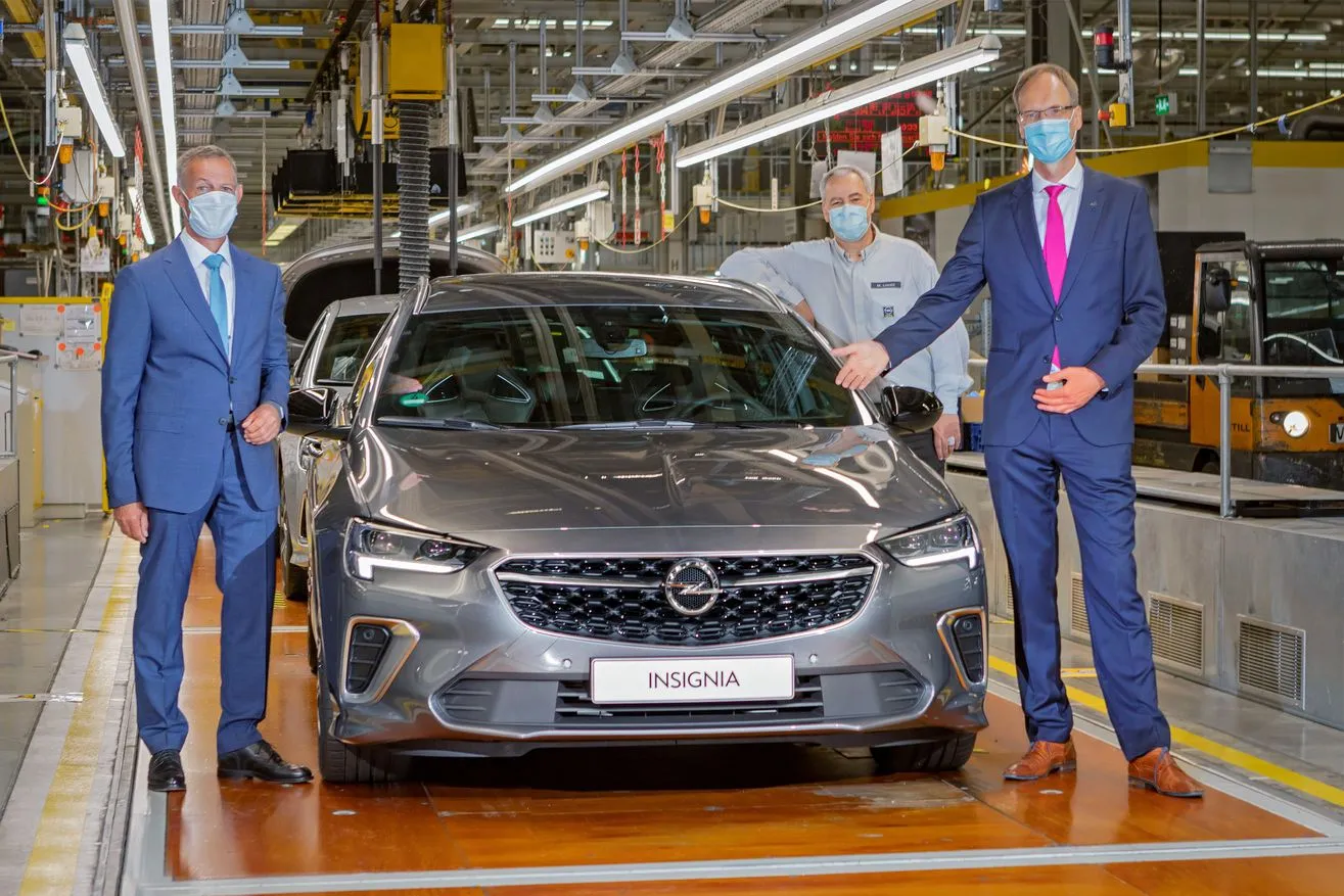 4613580-opel-insignia-mcm-sorp-michael.jpg